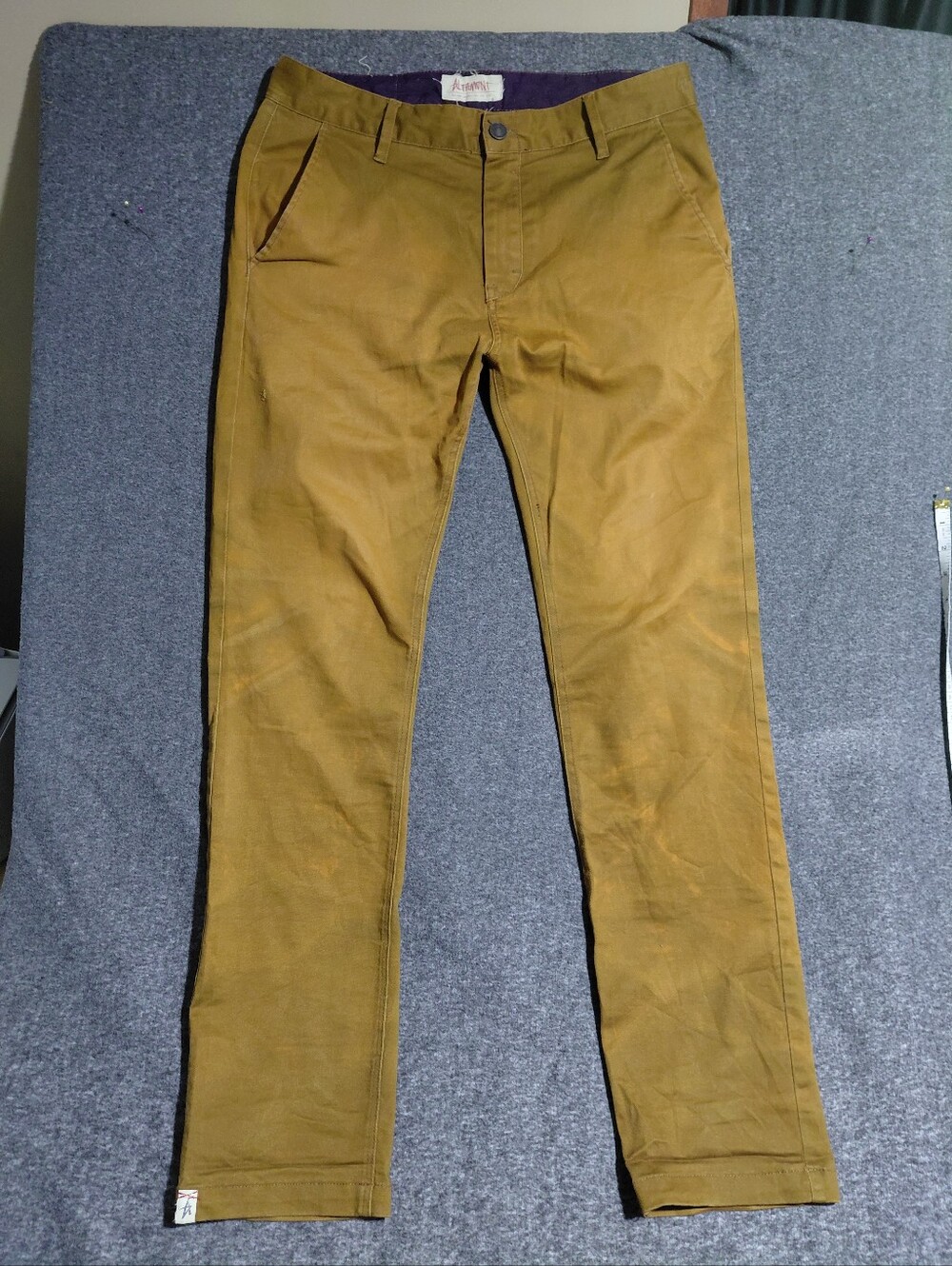 Altamont Skate Slim chinos Straight Ochre trousers tobacco/mustard brown Sz 32